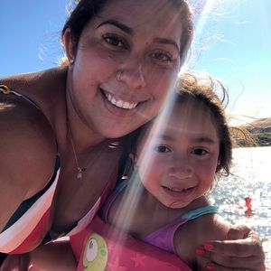 Meet your Posher, Yolanda